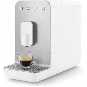 SMEG Espressomaskin BCC01 vit