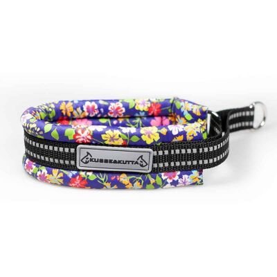 Kusse & Kutta Kusse&kutta; Hundhalsband Lycra Blommor 4 Kusse & Kutta Kusse&kutta; Hundhalsband Lycra Blommor 4