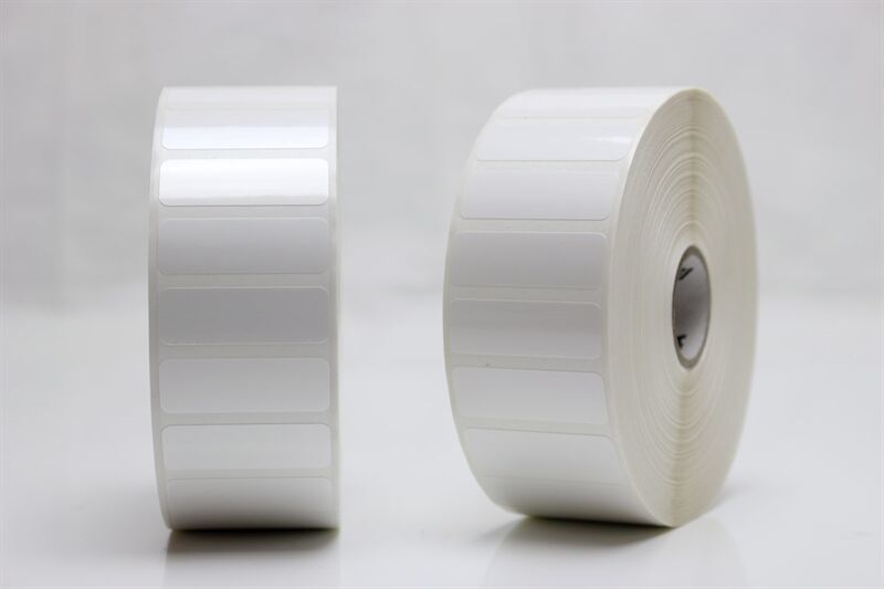 Etiketter, Rulle, TT, Plast, Zebra Z-Ultimate 3000T, 38x13Ø25,4 mm, 4650 st/rulle Etiketter, Rulle, TT, Plast, Zebra Z-Ultimate 3000T, 38x13Ø25,4 mm, 4650 st/rulle