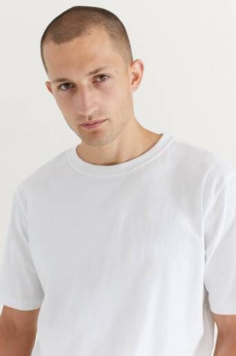 Studio Total T-Shirt Relaxed Tee Vit  Male Vit