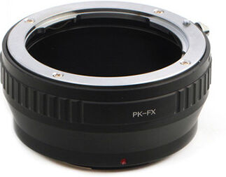 Pixco Adapter för att använda Pentax K objektiv på Fujifilm X