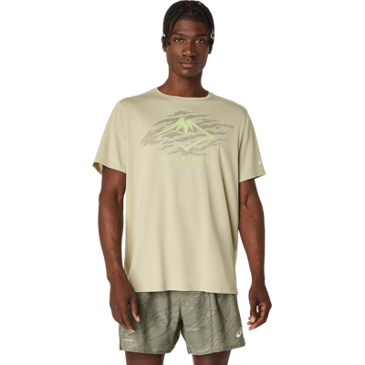Asics Men's Fujitrail Logo Short Sleeve Top Khaki S Asics Men's Fujitrail Logo Short Sleeve Top Khaki S