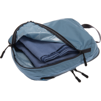 Cocoon Two-in-One Separated Packing Cube Light Medium Ash Blue OneSize Cocoon Two-in-One Separated Packing Cube Light Medium Ash Blue OneSize