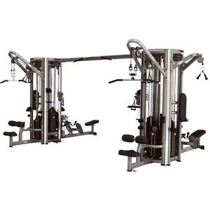 Multigym med 8 stationer Matrix Aura-MS80