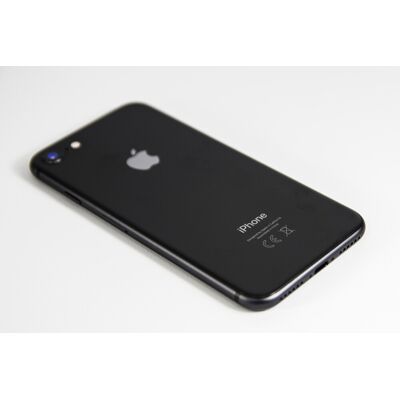 Apple iPhone SE 3rd Gen (2022) 64GB 5G Midnattssvart Som ny Apple iPhone SE 3rd Gen (2022) 64GB 5G Midnattssvart Som ny
