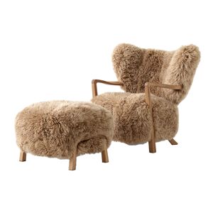 &Tradition Wulff Lounge Chair ATD2 And Wulff Pouf ATD3 Sheepskin Honey / Oak