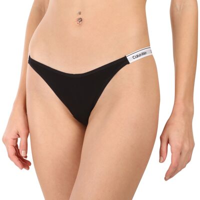 Dámske tangá Calvin Klein čierne (QD5157E-UB1) L Dámske tangá Calvin Klein čierne (QD5157E-UB1) L