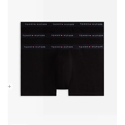 3PACK pánske boxerky Tommy Hilfiger čierne nadrozmer (UM0UM03897 0WE) 5XL 3PACK pánske boxerky Tommy Hilfiger čierne nadrozmer (UM0UM03897 0WE) 5XL