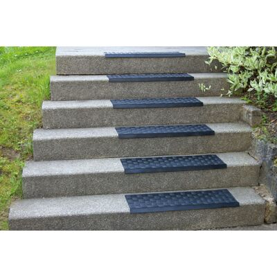 B2B Partner Gumený nášľap na schody, 750 x 250 mm, 1 ks, sivá B2B Partner Gumený nášľap na schody, 750 x 250 mm, 1 ks, sivá
