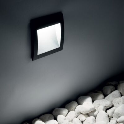 Ideal Lux 255514 WIRE vonkajšie zápustné svietidlo LED 4W/200lm 3000K IP65 antracit Ideal Lux 255514 WIRE vonkajšie zápustné svietidlo LED 4W/200lm 3000K IP65 antracit
