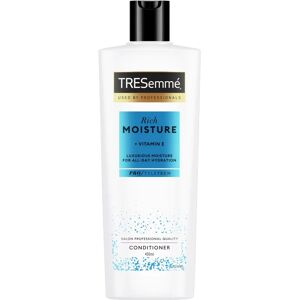TRESEMMÉ Moisture Rich 400 ml TRESEMMÉ Moisture Rich 400 ml