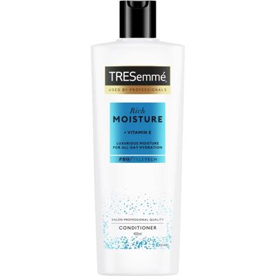 TRESEMMÉ Moisture Rich 400 ml TRESEMMÉ Moisture Rich 400 ml