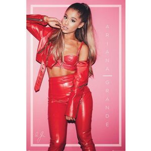 Pyramid Ariana Grande Red Pyramid Ariana Grande Red