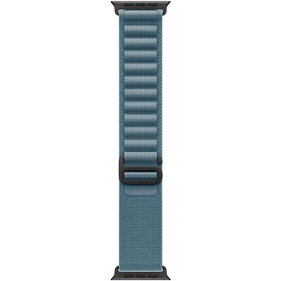 Apple Watch 49 mm svetlo modrý Alpský ťah – Medium – vyhotovenie z čierneho titánu Apple Watch 49 mm svetlo modrý Alpský ťah – Medium – vyhotovenie z čierneho titánu