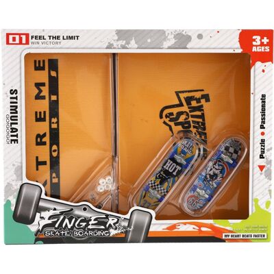 Teddies Skateboard prstový skrutkovací 2 ks s rampou s doplnkami Teddies Skateboard prstový skrutkovací 2 ks s rampou s doplnkami