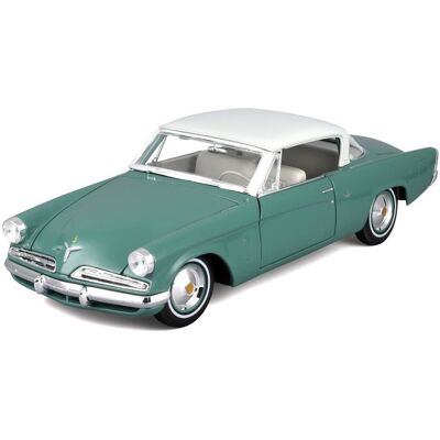 Maisto Studebaker Starliner 1953 1:18 zelená Maisto Studebaker Starliner 1953 1:18 zelená