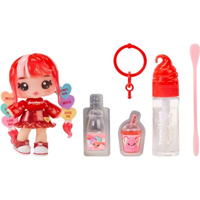 MGA Yummiland Zamilovaná Malá bábika s leskom na pery – Ruby Hearts MGA Yummiland Zamilovaná Malá bábika s leskom na pery – Ruby Hearts