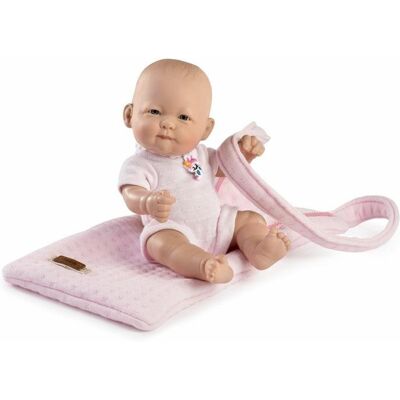 Guca 946 New Born Dievčatko – realistické bábätko s vinylovým telom – 25 cm Guca 946 New Born Dievčatko – realistické bábätko s vinylovým telom – 25 cm