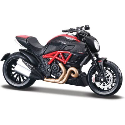 Maisto Ducati Diavel Carbon 1:18 Maisto Ducati Diavel Carbon 1:18