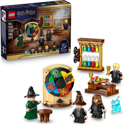 Lego Harry Potter™ 76460 Rokfortský hrad: Ceremoniál s Triediacim klobúkom Lego Harry Potter™ 76460 Rokfortský hrad: Ceremoniál s Triediacim klobúkom