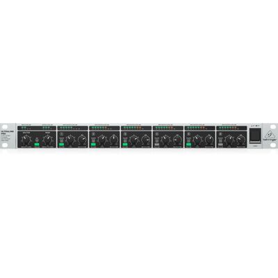 Behringer MX882 V2 Behringer MX882 V2