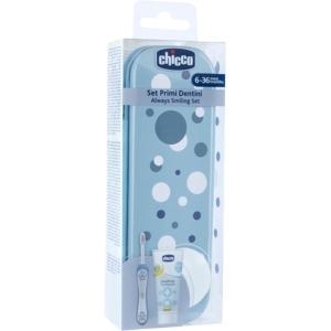 CHICCO Sada zubná kefka a pasta v púzdre Always smiling - light blue, 6m+ CHICCO Sada zubná kefka a pasta v púzdre Always smiling - light blue, 6m+