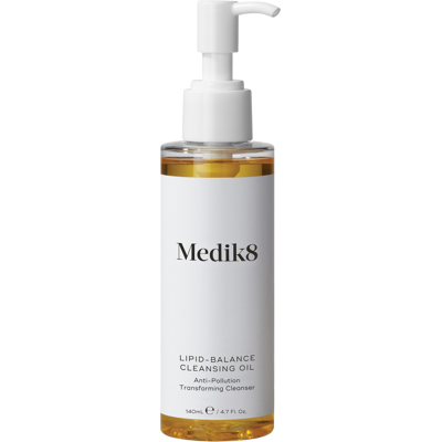 MEDIK8 Lipid-Balance Cleansing Oil Ultra jemný olejový čistiaci prípravok 140 ml MEDIK8 Lipid-Balance Cleansing Oil Ultra jemný olejový čistiaci prípravok 140 ml
