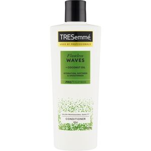 TRESemmé Kondicionér pre vlnité vlasy Flawless Waves (Conditioner) 400 ml TRESemmé Kondicionér pre vlnité vlasy Flawless Waves (Conditioner) 400 ml