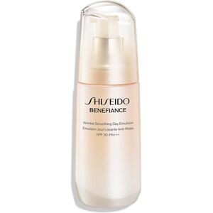 Shiseido Ochranná emulzia proti starnutiu pleti SPF 30 Benefiance (Wrinkle Smoothing Day Emulsion) 75 ml Shiseido Ochranná emulzia proti starnutiu pleti SPF 30 Benefiance (Wrinkle Smoothing Day Emulsion) 75 ml