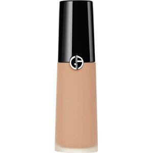 Giorgio Armani Tekutý korektor (Luminous Silk Concealer) 12 ml 5 Giorgio Armani Tekutý korektor (Luminous Silk Concealer) 12 ml 5