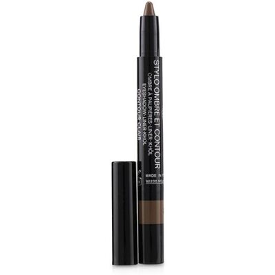 Chanel Očné tiene v ceruzke Stylo Ombre Et Contour (Eyeshadow Liner Khol) 0,8 g 06 Nude Eclat Chanel Očné tiene v ceruzke Stylo Ombre Et Contour (Eyeshadow Liner Khol) 0,8 g 06 Nude Eclat