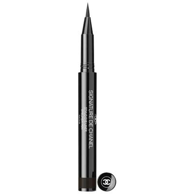 Chanel Vodoodolné pero na očné linky Signature (Stylo Eye Liner) 0,5 ml 10 Noir Chanel Vodoodolné pero na očné linky Signature (Stylo Eye Liner) 0,5 ml 10 Noir