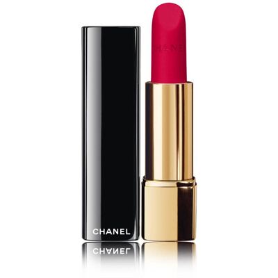 Chanel Dlhotrvajúci matný rúž Rouge Allure Velvet (Luminous Matte Lip Colour) 3,5 g 62 Libre Chanel Dlhotrvajúci matný rúž Rouge Allure Velvet (Luminous Matte Lip Colour) 3,5 g 62 Libre