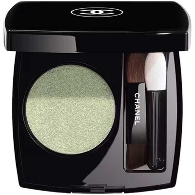 Chanel Dlhotrvajúce očné tiene Ombre Essentielle (Eyeshadow) 222 Jade Facetté 1,9 g Chanel Dlhotrvajúce očné tiene Ombre Essentielle (Eyeshadow) 222 Jade Facetté 1,9 g