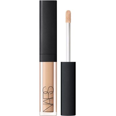 NARS Rozjasňujúci krémový korektor (Mini Radiant Creamy Concealer) 1,4 ml Créme Brulée NARS Rozjasňujúci krémový korektor (Mini Radiant Creamy Concealer) 1,4 ml Créme Brulée