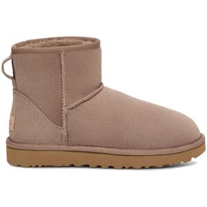UGG Women's Classic Mini II Boot Dámske - Topánky UGG - Hnedá - 1016222-CRBO-8 - Size: 8 8 female UGG Women's Classic Mini II Boot Dámske - Topánky UGG - Hnedá - 1016222-CRBO-8 - Size: 8 8 female