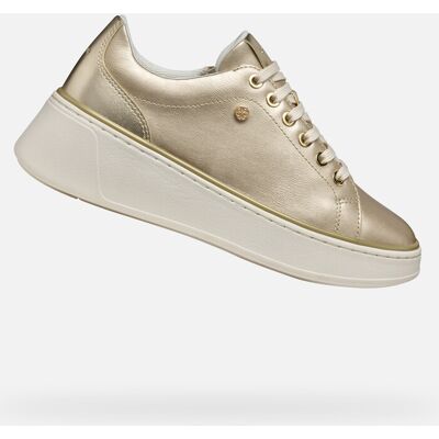 Gold Women'S Sneakers Geox Sunnetty - Women'S Krémová 37 Gold Women'S Sneakers Geox Sunnetty - Women'S Krémová 37