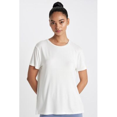 Defacto Fit Standard Fit Crew Neck Sportsman Basic Short Sleeve T-Shirt Biela Xxl Defacto Fit Standard Fit Crew Neck Sportsman Basic Short Sleeve T-Shirt Biela Xxl
