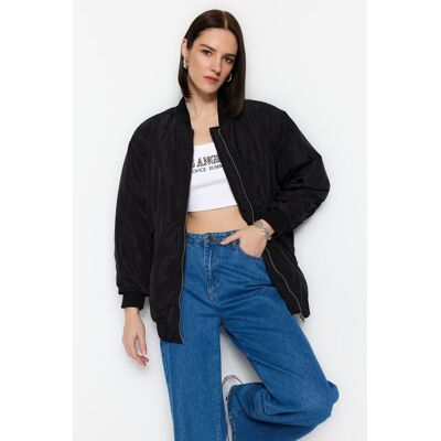 Trendyol Čierny Oversized Bomber Kabát S Plisovanými Rukávmi Čierna M Trendyol Čierny Oversized Bomber Kabát S Plisovanými Rukávmi Čierna M
