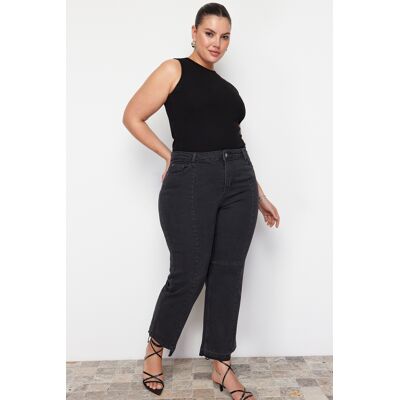 Trendyol Curve Grey Vysoký Pás Ďalšie Funkcie Nie Sú K Dispozícii Rovné Džínsy Plus Veľkosti Čierna 48 Trendyol Curve Grey Vysoký Pás Ďalšie Funkcie Nie Sú K Dispozícii Rovné Džínsy Plus Veľkosti Čierna 48