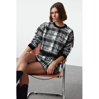 Trendyol Black Geometric Patterned Knitwear Bottom-Top Set Čierna S Trendyol Black Geometric Patterned Knitwear Bottom-Top Set Čierna S
