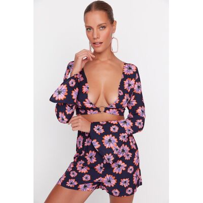 Trendyol Multicolored Floral Patterned Rings Accessory Detail Beach Top-Tops Set Čierna 40 Trendyol Multicolored Floral Patterned Rings Accessory Detail Beach Top-Tops Set Čierna 40