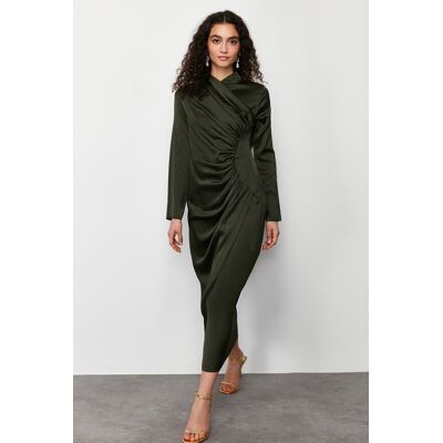 Trendyol Khaki Zelené Zložené Detailné Tkané Saténové Večerné Šaty Kaki 36 Trendyol Khaki Zelené Zložené Detailné Tkané Saténové Večerné Šaty Kaki 36