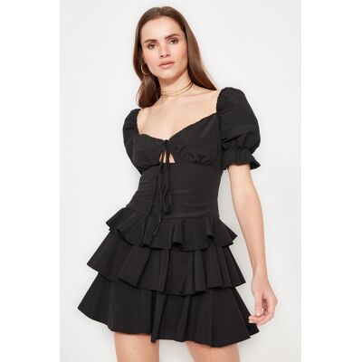 Trendyol Black Otvorený Pás/skater Flounce Poplin Elegantné Večerné Šaty Čierna 34 Trendyol Black Otvorený Pás/skater Flounce Poplin Elegantné Večerné Šaty Čierna 34