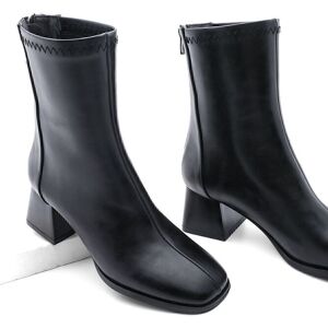 Dámske Topánky Na Podpätku Marjin S Plochou Špičkou A Zipsom Zozadu Nayea Čierne Čierna 36 Dámske Topánky Na Podpätku Marjin S Plochou Špičkou A Zipsom Zozadu Nayea Čierne Čierna 36