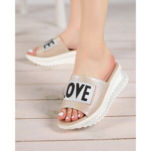 Resti Dámske Béžové Trblietavé Šľapky Sosha Biela 36 Resti Dámske Béžové Trblietavé Šľapky Sosha Biela 36