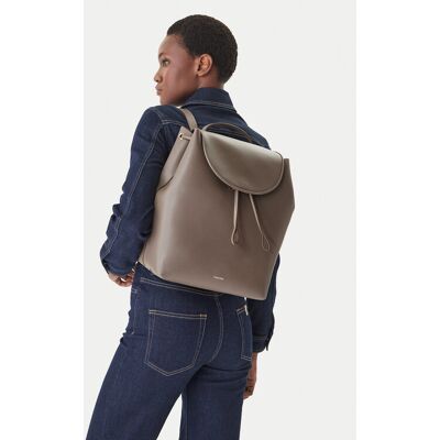 Calvin Klein Ruksak Foil Logo Large Flap Backpack LV04F3505G Hnedá Ženy Calvin Klein Ruksak Foil Logo Large Flap Backpack LV04F3505G Hnedá Ženy