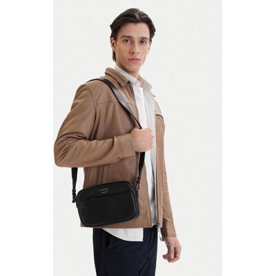 Emporio Armani Kabelka EW003032 AF19229 UC001 Čierna Ženy Emporio Armani Kabelka EW003032 AF19229 UC001 Čierna Ženy
