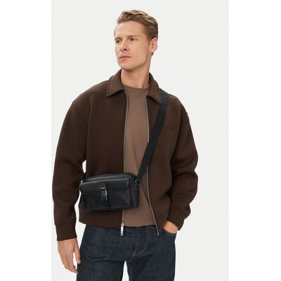 Calvin Klein Taška cez rameno Emblem Hw Camera Bag LV04D3505G Čierna Muži Calvin Klein Taška cez rameno Emblem Hw Camera Bag LV04D3505G Čierna Muži