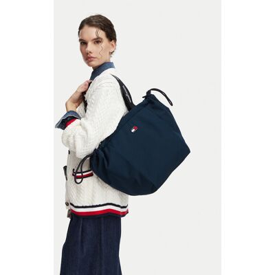 Tommy Jeans Kabelka Tjw Ess Daily Tote AW0AW18771 Tmavomodrá Ženy Tommy Jeans Kabelka Tjw Ess Daily Tote AW0AW18771 Tmavomodrá Ženy
